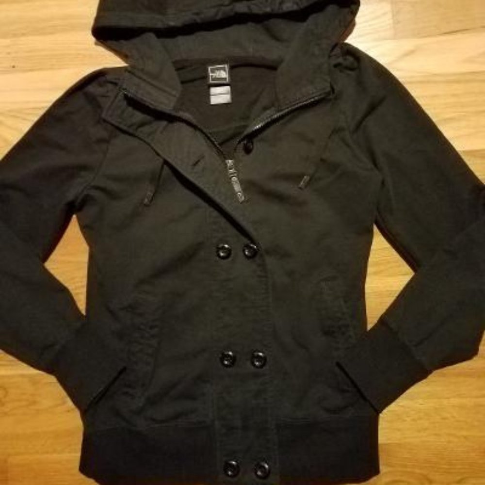 Black North Face like new jacket with hood